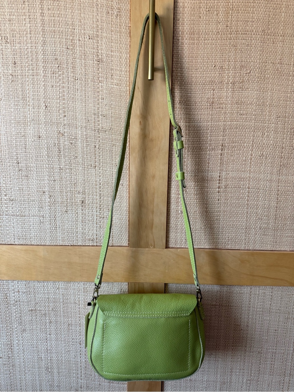 Portland Leather Large Monaco in Wasabi! 💚 - Picture 2 of 4